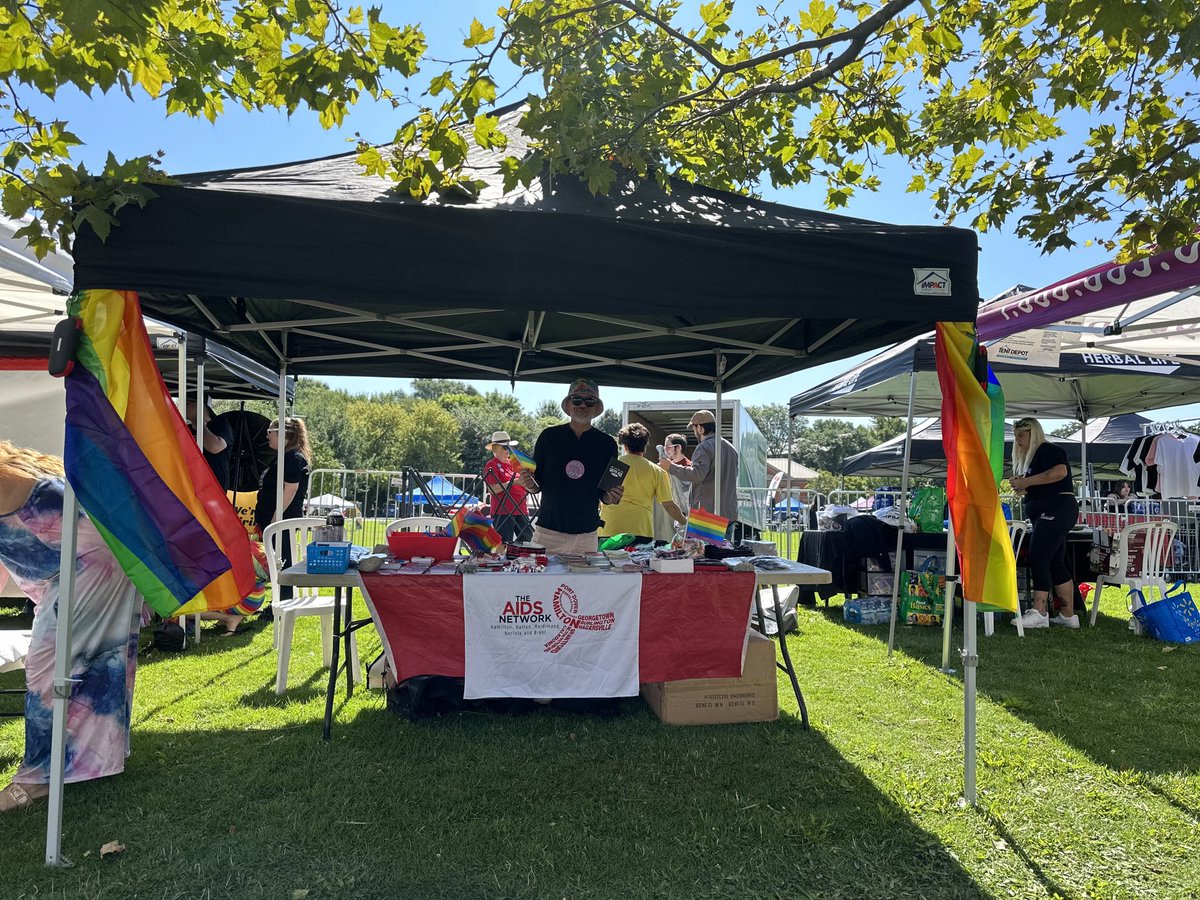 Men4MenTalk's tweet photo. Richard and Eddy are today at Pier 4 Park in HamOn celebrating Pride Hamilton 2023!! It’s a sunny beautiful day, come by and join us and all the beautiful and proud folks here!! #better2know #B2K https://t.co/jFgjYstNZW
