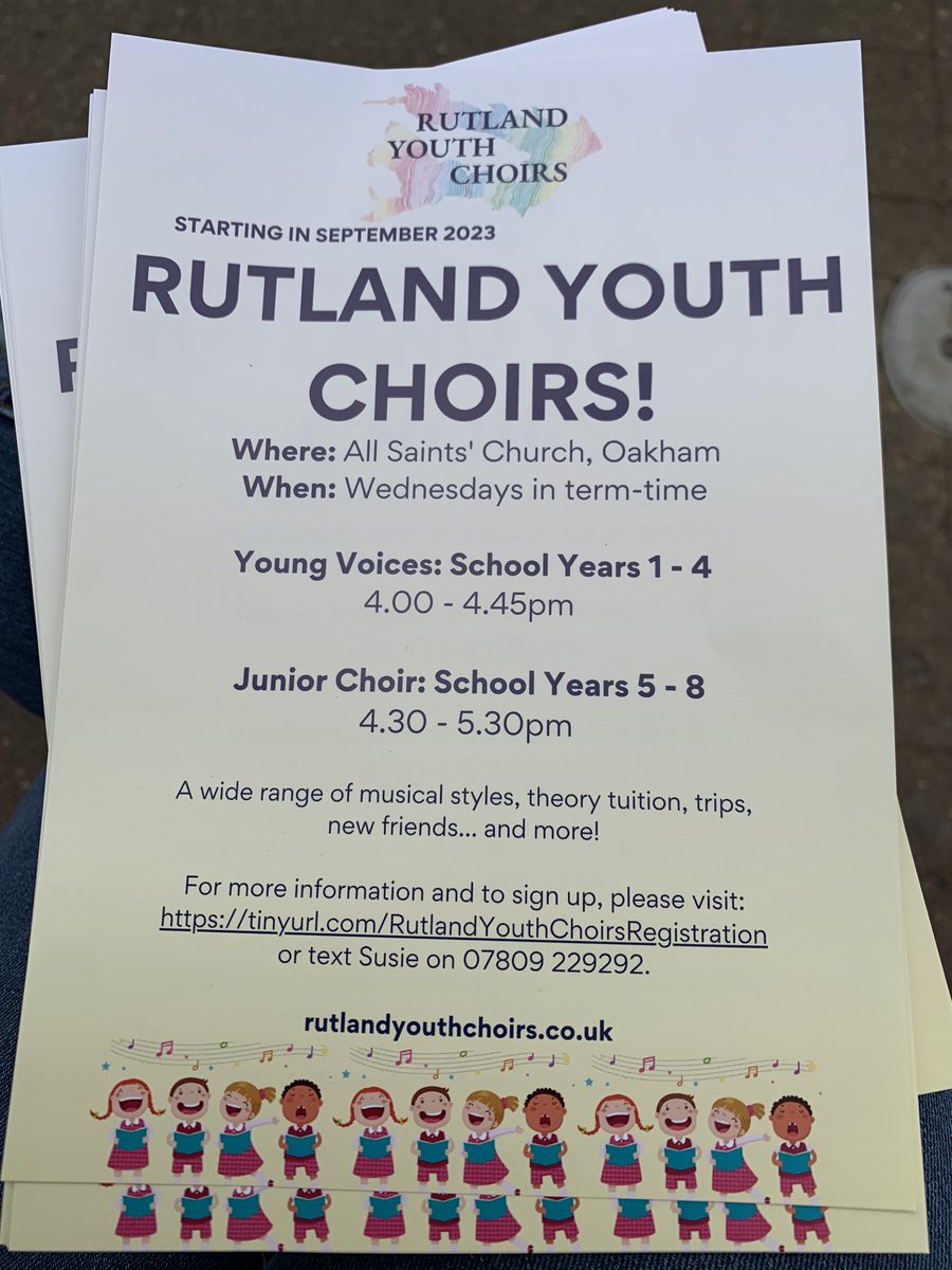 We've enjoyed meeting families in Cutts Close Park this afternoon! Please do sign up for Rutland Youth Choirs and help us spread the word! tinyurl.com/RutlandYouthCh… @OakhamTown @ArtsforRutland @rutlandcouncil @EastMidsYouth