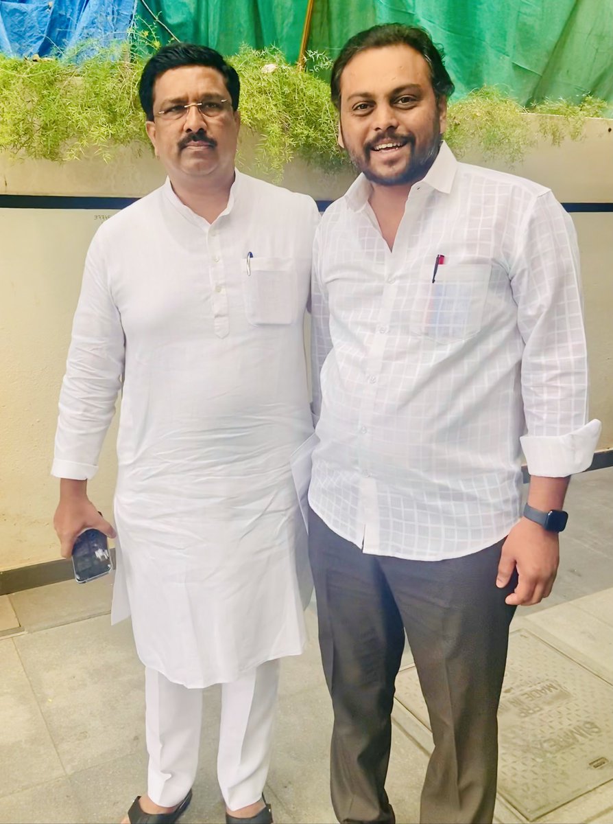 amarjadhav77's tweet photo. Happy Birthday to our Leader @NasirHussainINC Ji . May all your wishes come true.Stay Blessed and Healthy too 😊 https://t.co/LYvcQxuD8z