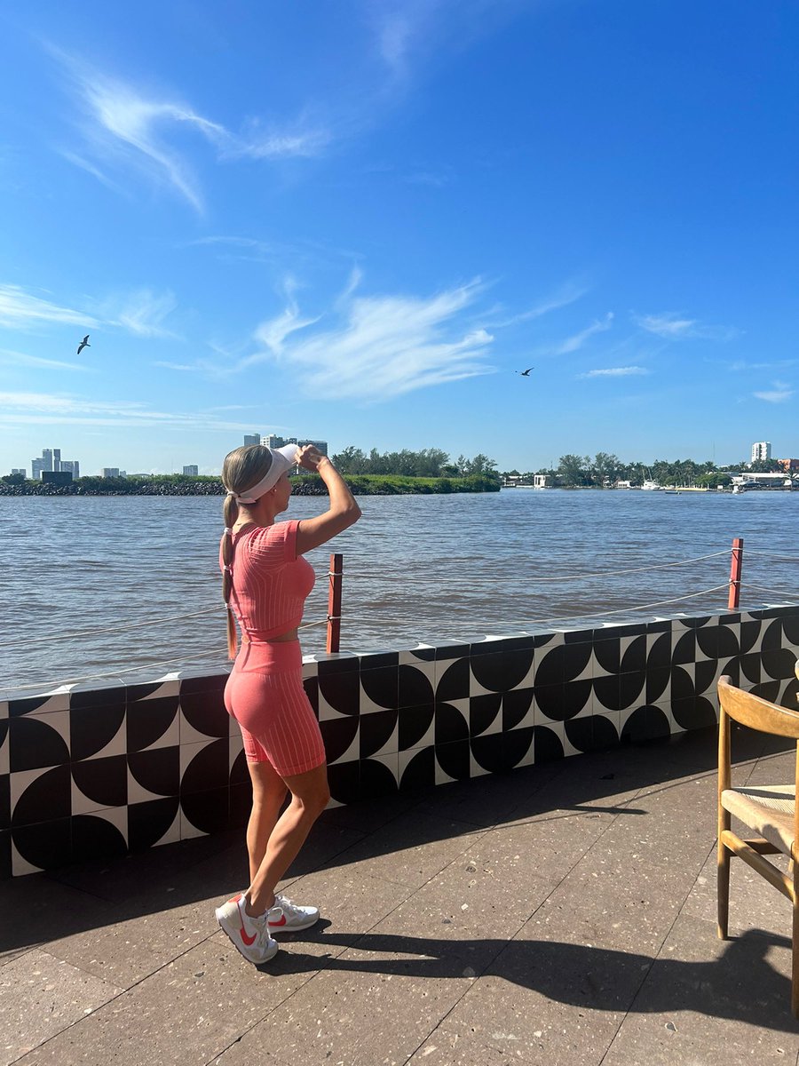 MilyPockett's tweet photo. Boca del Río 🤍✨ https://t.co/xpcRkGnyh6