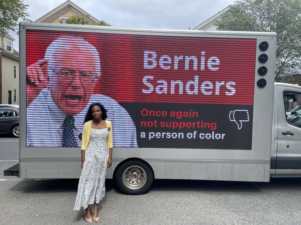 SBeaute_'s tweet photo. My name is Stephanie Beauté and I approve this message. https://t.co/vULKxu1u02