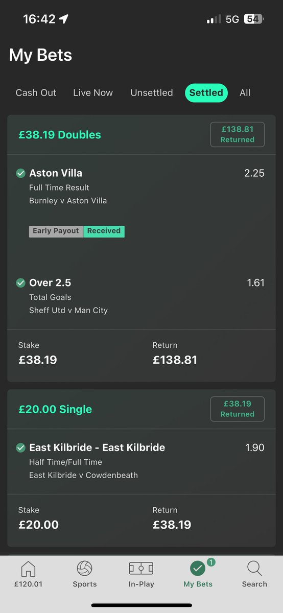 RWHUFC7's tweet photo. @FootyAccums https://t.co/QRaj20R4XY