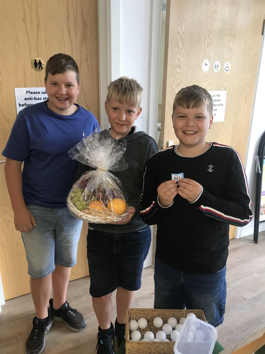 MemberBob's tweet image. Congratulations to the winners of the lovely Fresh Fruit donated by @coopuk Plaza Parade for todays @AndysAngels2 Grief Play Cafe in Worthing. #itswhatwedo #joinacoop #sundayvibes