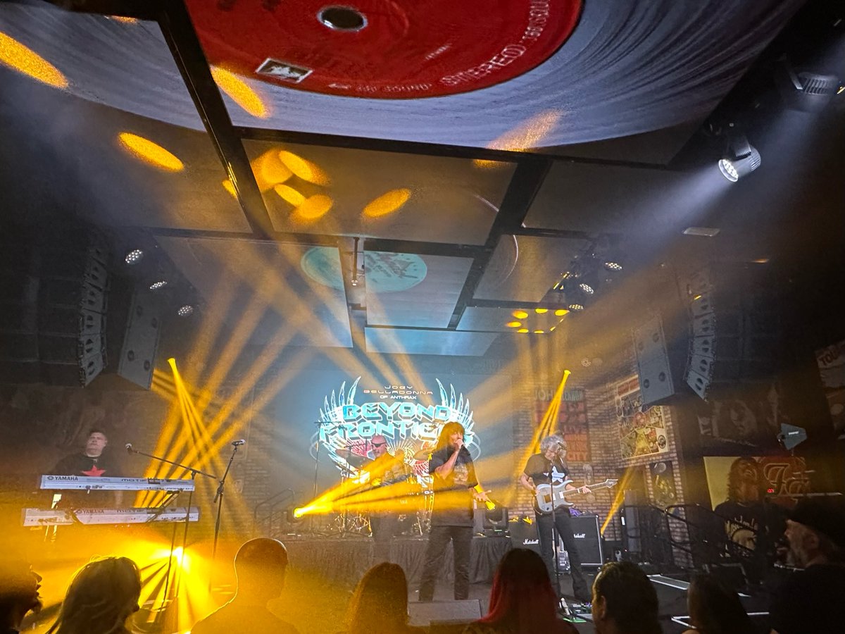 A couple photos from our live show this past Friday in Highland, CA.  #joeybelladonna #journeytributeband #steveperrymusic #yaamavaresortandcasino #BeyondFrontiers