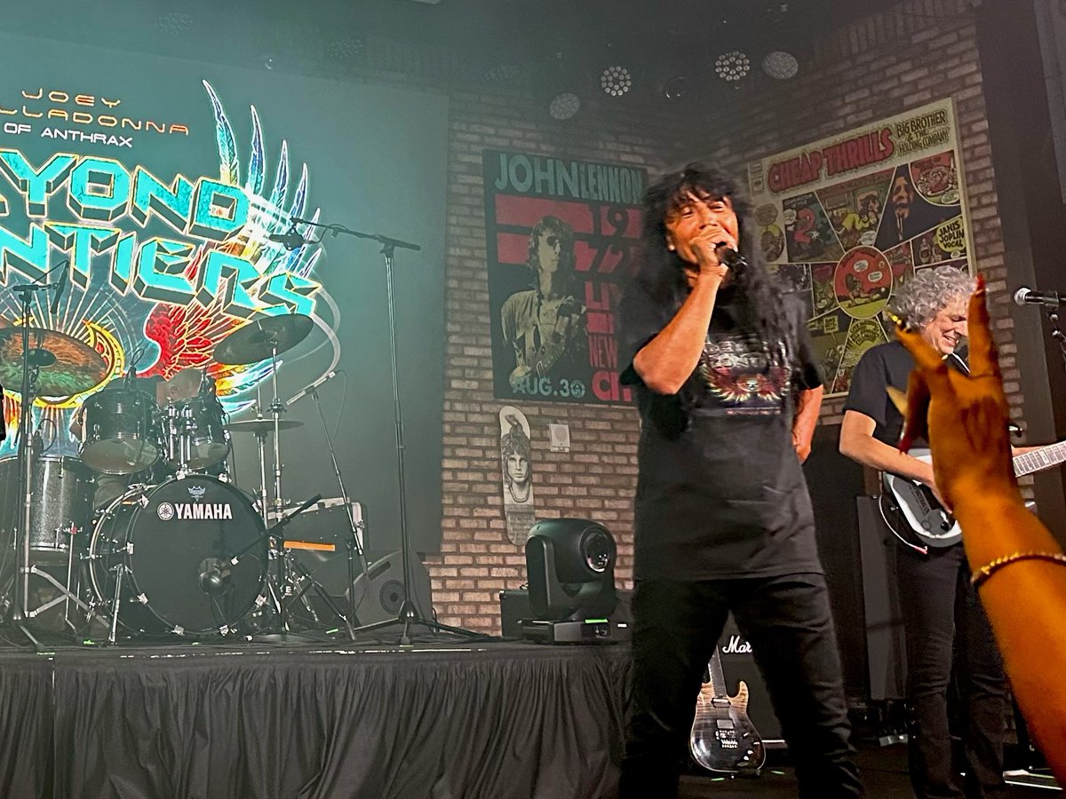 Joey Belladonna tweet media