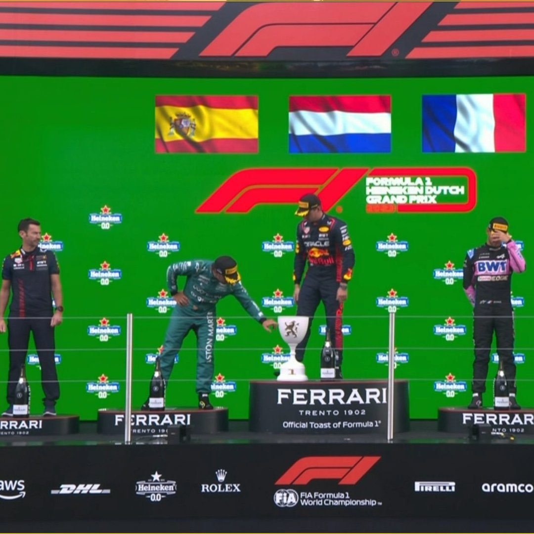 ElReyGuiri's tweet image. JAJAJAJAJAJ