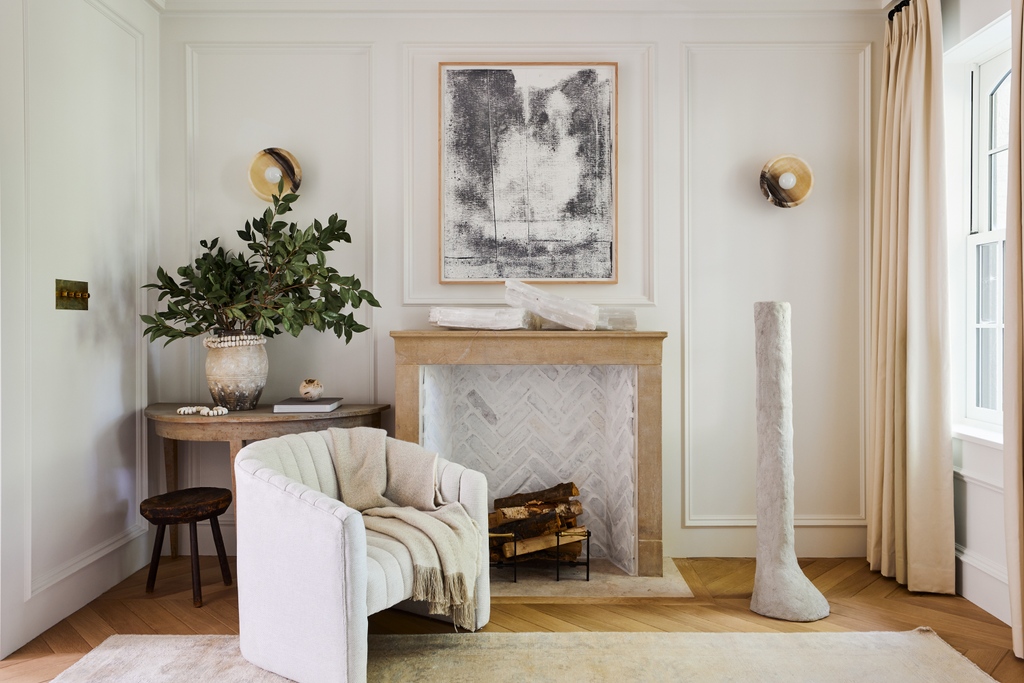 jeremiahbrent (@jeremiahbrent) on Twitter photo Today's palette cleanser: @greenlife52 and Courtney's D.C. Row House - a Jeremiah Brent Design project inspired by history and light.
Photos: <a href="/nicole_franzen/">Nicole Franzen</a> Today's palette cleanser: @greenlife52 and Courtney's D.C. Row House - a Jeremiah Brent Design project inspired by history and light.
Photos: <a href="/nicole_franzen/">Nicole Franzen</a>