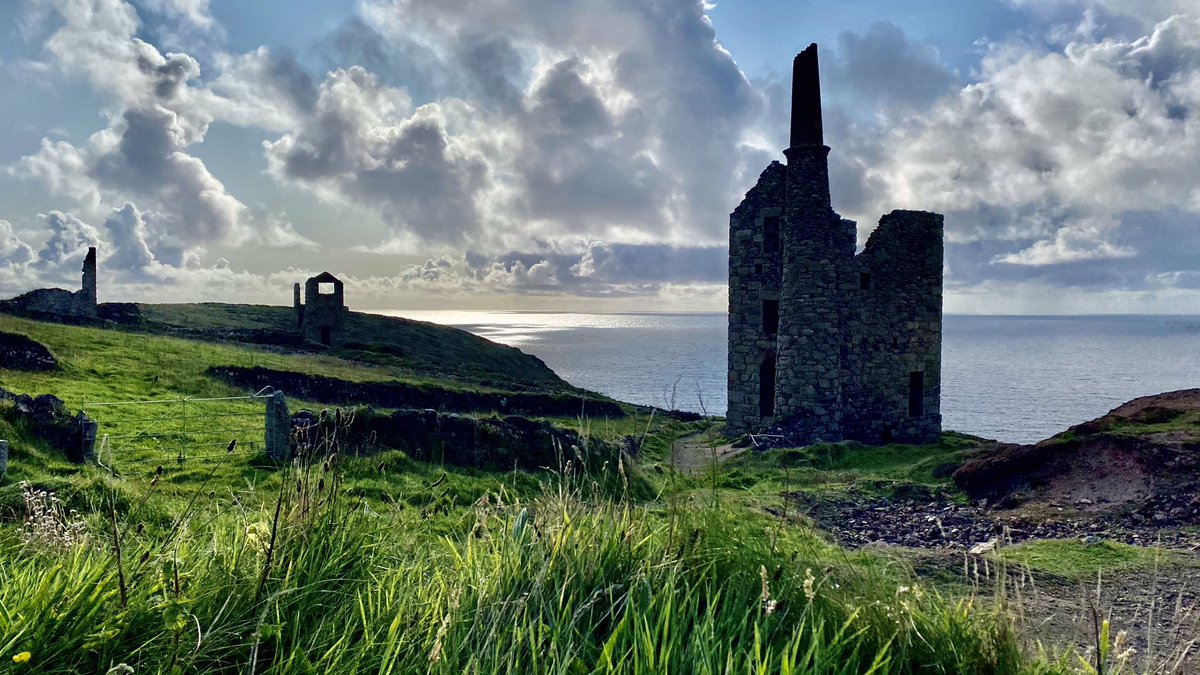 Paul Bryer (@paulbcornwall) on Twitter photo As the shades lengthen and the day draws to a close…
“By the light of Christ, our living Word,
dispel the darkness of our hearts
that we may walk as children of light.”
#EveningPrayer #Botallack #Cornwall <a href="/DioTruro/">Diocese of Truro</a> <a href="/churchofengland/">The Church of England</a> As the shades lengthen and the day draws to a close…
“By the light of Christ, our living Word,
dispel the darkness of our hearts
that we may walk as children of light.”
#EveningPrayer #Botallack #Cornwall <a href="/DioTruro/">Diocese of Truro</a> <a href="/churchofengland/">The Church of England</a>