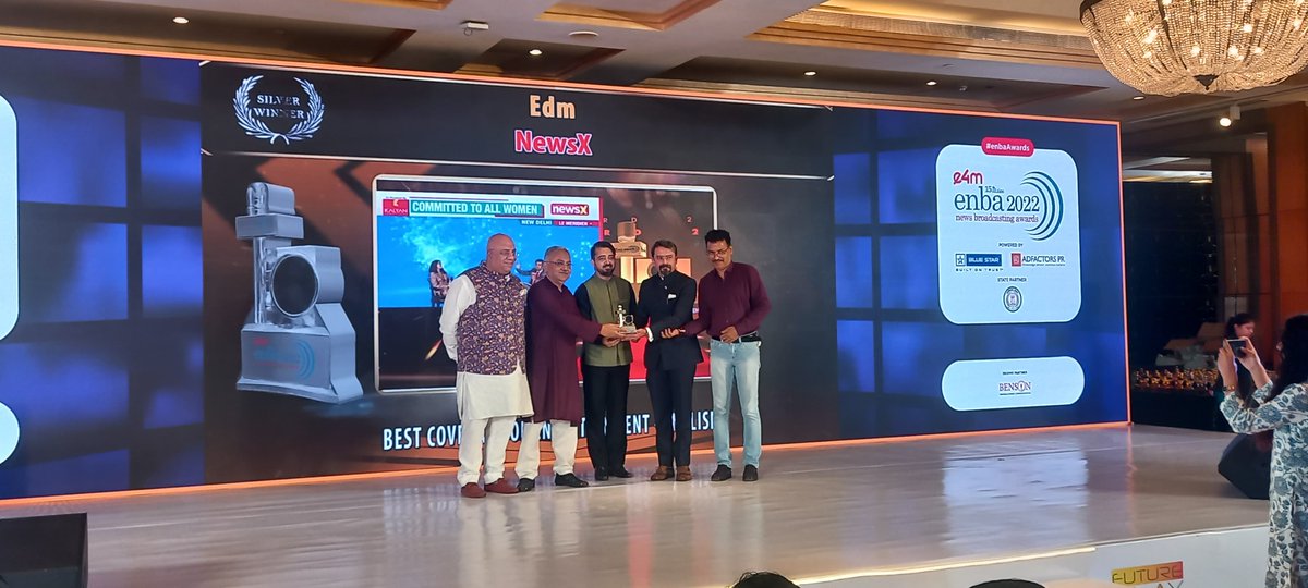 NewsX's tweet photo. Team @NewsX & iTV Network prove its mettle again, bag 22 top honours at #ENBA2022 awards. A big thank you to our viewers!

@Rishabh_Gulati_ @msharma179 @BalakrishnaUG @UdayPratapSingh @malhotravineet7 @ilah108 @piamann_  @IMPRADEEPYADAV_ @Siddharthrege09 @yaarRiyashutup @AsawariJindal15 @adarshktripathi @pujaa04 @journo_apm @NewarShiv