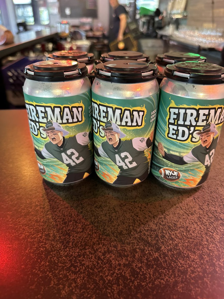 robcarpenter81's tweet photo. The first Live look #FiremanEd NYJF Lager https://t.co/LxhrNwhGIQ