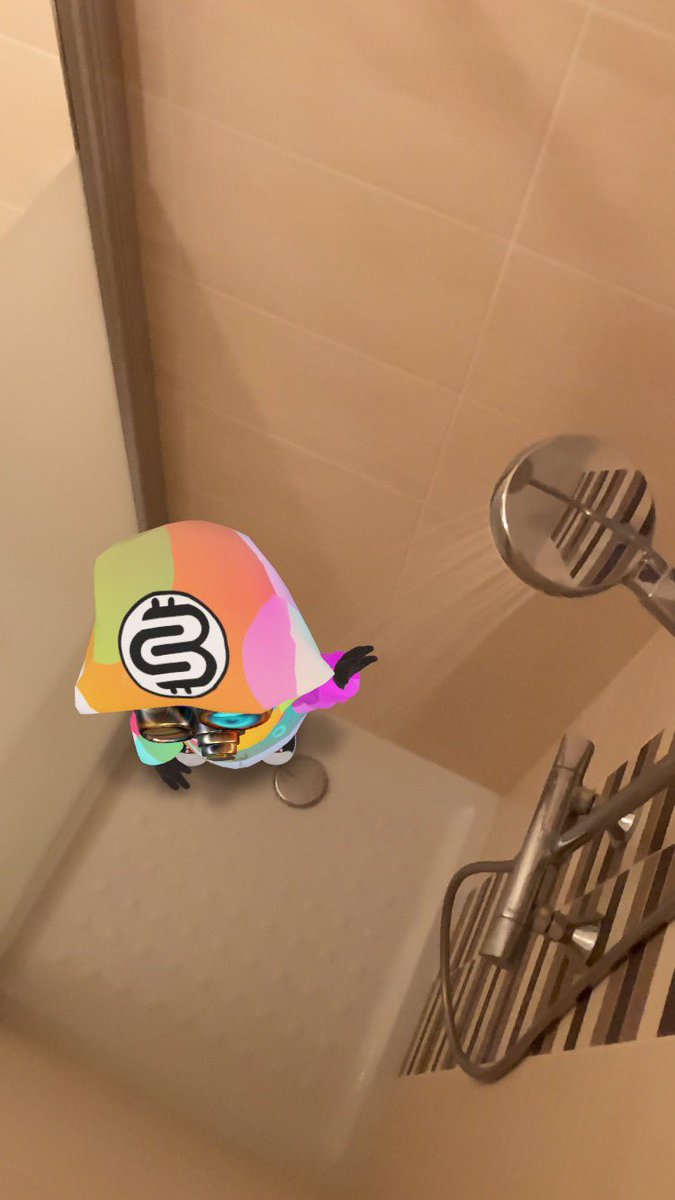 OlamChav's tweet photo. @MGBR08 @TheBULBiMasks Encore !!! Mais c’est pas vrai … il va finir par briller à force de prendre des @BullBiDoo-CHES 🧼🛁
N’est-ce pas @DMDOO_eth et @mimifrisette ?
#bMSE https://t.co/woR14qGsZB