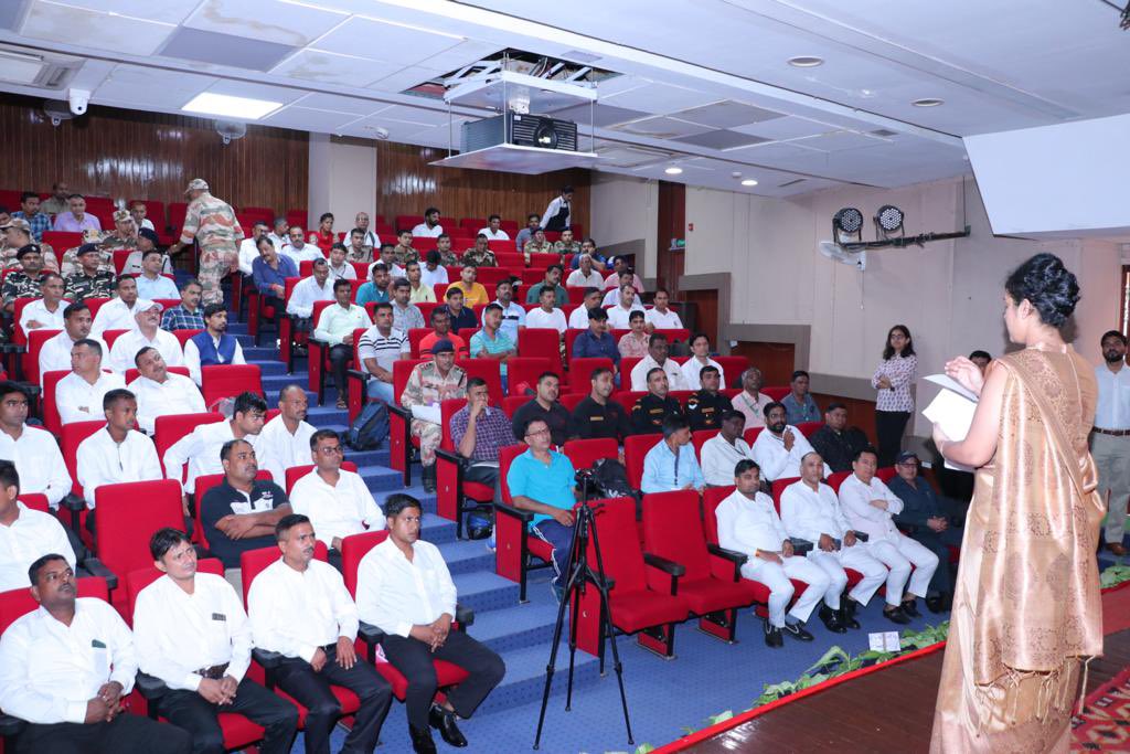 IHMPusaOfficial's tweet photo. On the second day of the "Cooking with Millets" initiative hosted by IHM Pusa, in collaboration with the Ministry of Agriculture and Farmers Welfare, a fresh wave of culinary enthusiasm swept through. https://t.co/chh0vAVRyT