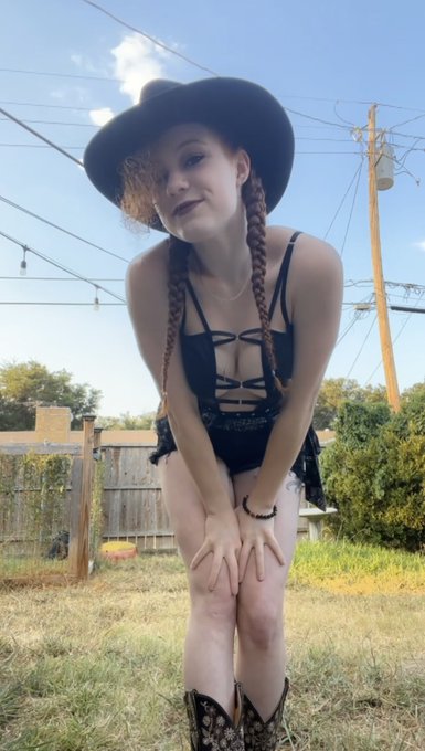 Y&rsquo;all better stop by and say howdy 🤠😉 https://t.co/s7Ivfm4suV