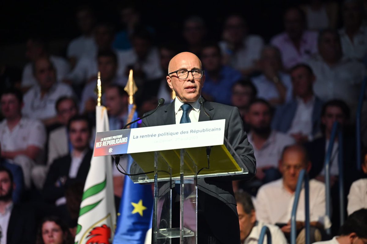 SFournillon's tweet image. #Cannet Très bon discours d&apos;@ECiotti à #Droite sur le régalien et libéral sur l&apos;économie, pour la rentrée politique des #Républicains. La #France 🇫🇷 a besoin d&apos;un projet crédible et novateur pour une alternance face à #Macron ! #Ciotti #Troyes #Aube @lesRepublicains #LR 👍😉