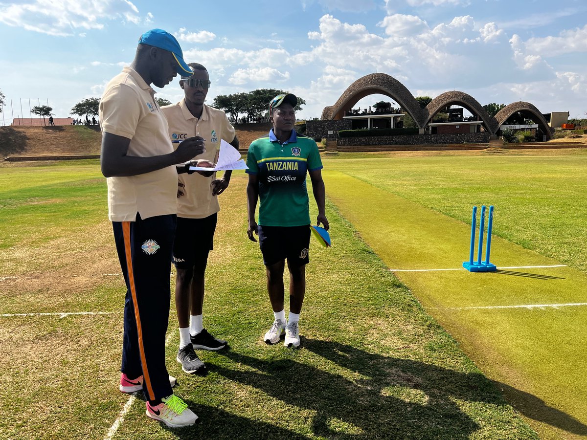SaraRBegg's tweet image. The future of coach development is in good hands in @RwandaCricket ! Well done to all, and thank you to @landry_rurangwa for all your efforts, your hard work is paying off! #GrowingWithEveryStep
