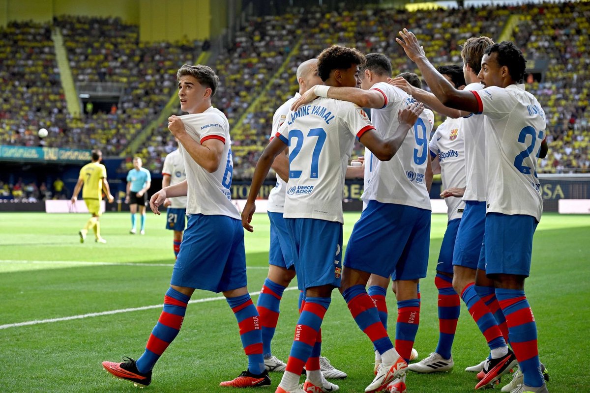 FCB World tweet media