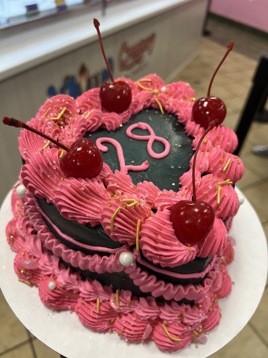 Yes we offer heart shaped cakes.