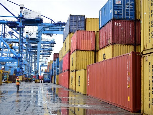 _Dangote254's tweet photo. "Ready to sail the seas? We offer reliable and efficient ocean freight services that will get your cargo where it needs to go. Contact us today for your shipment!
Boast your business with us here📷Awanad Enterprises Limited
#airfreight #seafreight #express #freightagents https://t.co/P0nf52MIU2