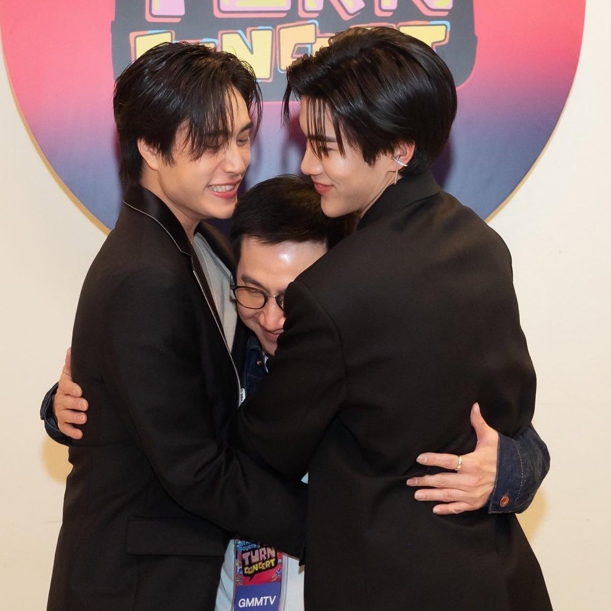 Smilegf_'s tweet photo. ที่สุดของความภูมิใจ ขอคอนคู่อีกได้มั้ยพี่ถา🤣
#GeminiFourthConcertD2 https://t.co/6H0RVMVkE0