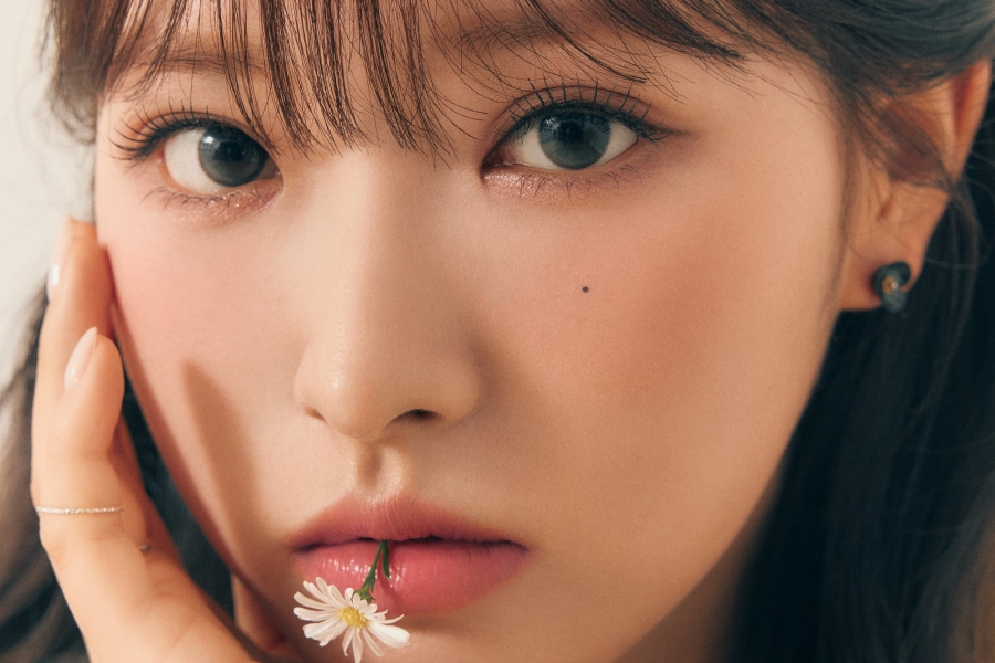 LOONA's #HyeJu (Olivia Hye) Stars In 1st Concept Photo For #Loossemble's Debut
soompi.com/article/160812…