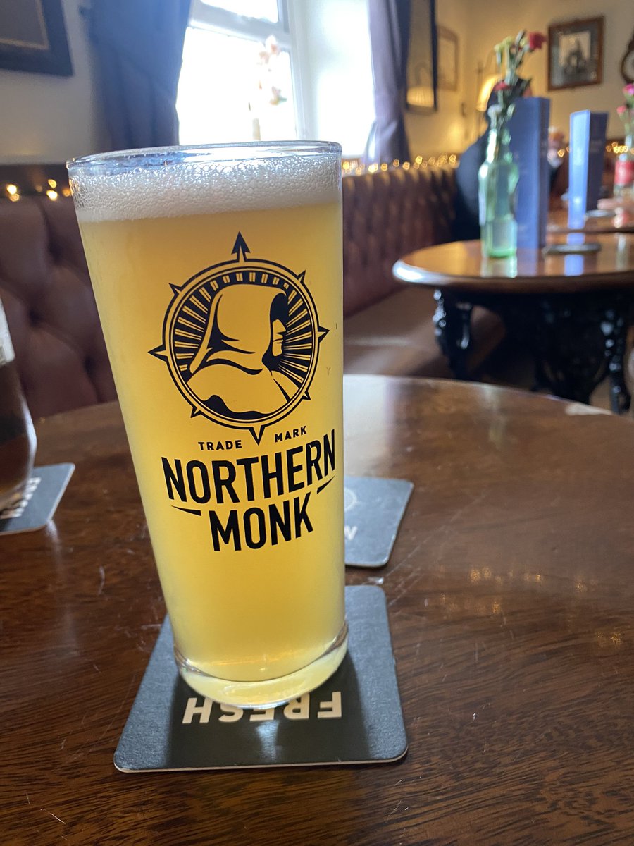 daveed1973's tweet photo. @sophiepollitt Cheers Sophie 🍺 https://t.co/pbTtVBTAK6