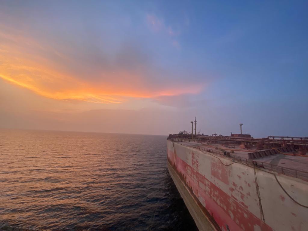 DavidGressly's tweet image. #FSOSafer at twilight. From the Ndeavor. 27 August.