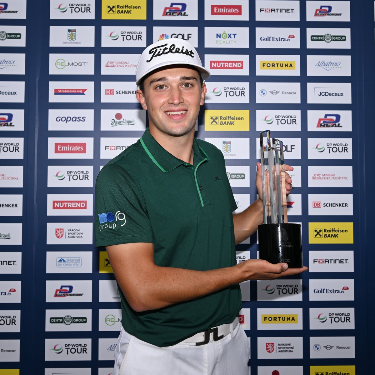 A well earned first win on Tour 🏆

#CzechMasters