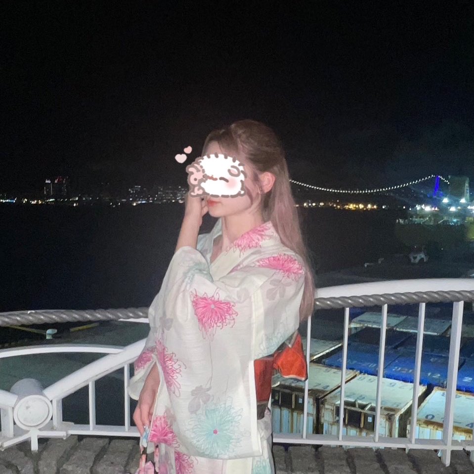 thomas___ldh___'s tweet photo. 私だって花火🎇⭐️の写真おすそわけしたいけど結局わたしも見れなかったなーー😢⤵️ 4️⃣年ぶりとかで人多すぎて全部断念しちゃった🤣💦来年こそ😠でも浴衣は着れたのでദിᐢ- ̫-ᐢ₎♡自己満自己満⤴️❣️にしても陣くんの甚平姿かっこよかったな👦🏻🫵🏻💕 https://t.co/Crcmg14ZXj