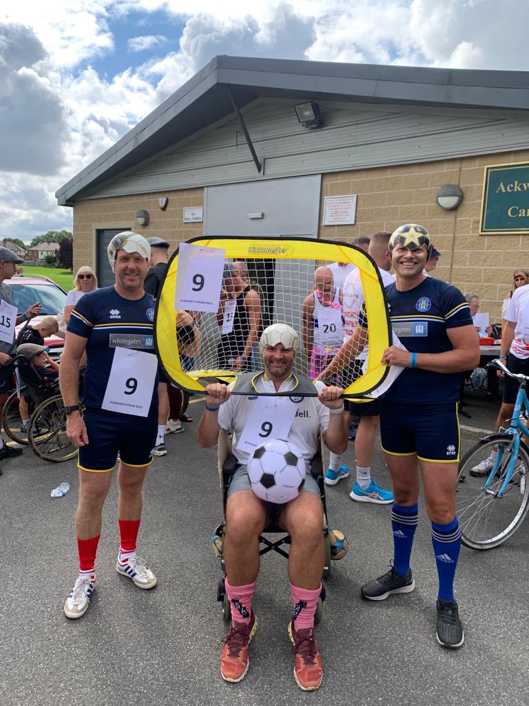 Massive shout out and huge thanks to Under 10’s Blues assistant coach Dean Pettitt as well as parents Tom Croft and Jon Poole who lined-up and sported the Juniors’ colours at today’s <a href="/AckPramFest/">Ackworth PramFest</a> race - supporting the great work of <a href="/pwhospice/">The Prince of Wales Hospice</a> #AckworthPramFest