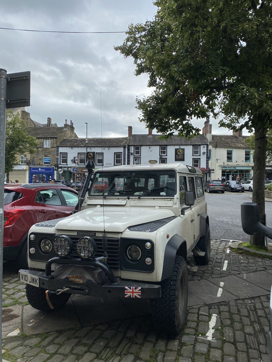 Business means business #Skipton #Landrover #Defender