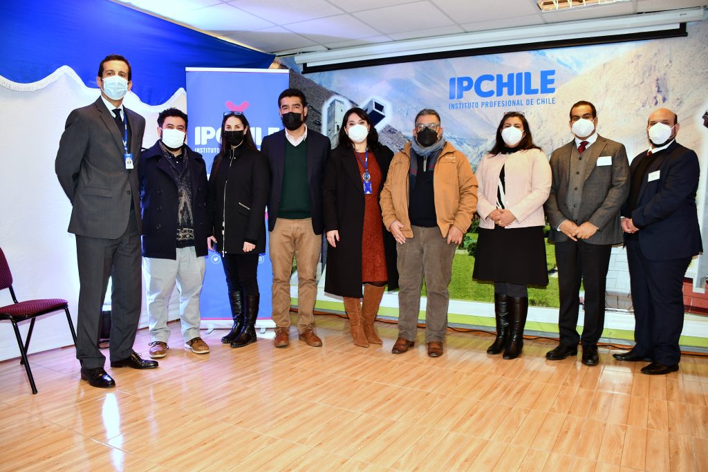 HenriquezFarias's tweet photo. IPCHILE lanzó Centro de Emprendimiento e Innovación en La Serena

#Capacitación #Educación #Docencia #Vinculación #VcM #Hub #Escuela #Administración #Negocios #Servicios #IPChile https://t.co/XhGasfiltu