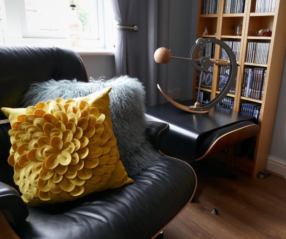 BLOTTWORKS's tweet image. An A-Type Balance lamp  living its best life in its new home in Rugby.

This lamp looks very looks very chuffed to be sitting on this Black Oak Otterman Eames Table.

#lamp #designerlamp #sculpture #interiors #eames #sculpturallighting #beautifulinteriors