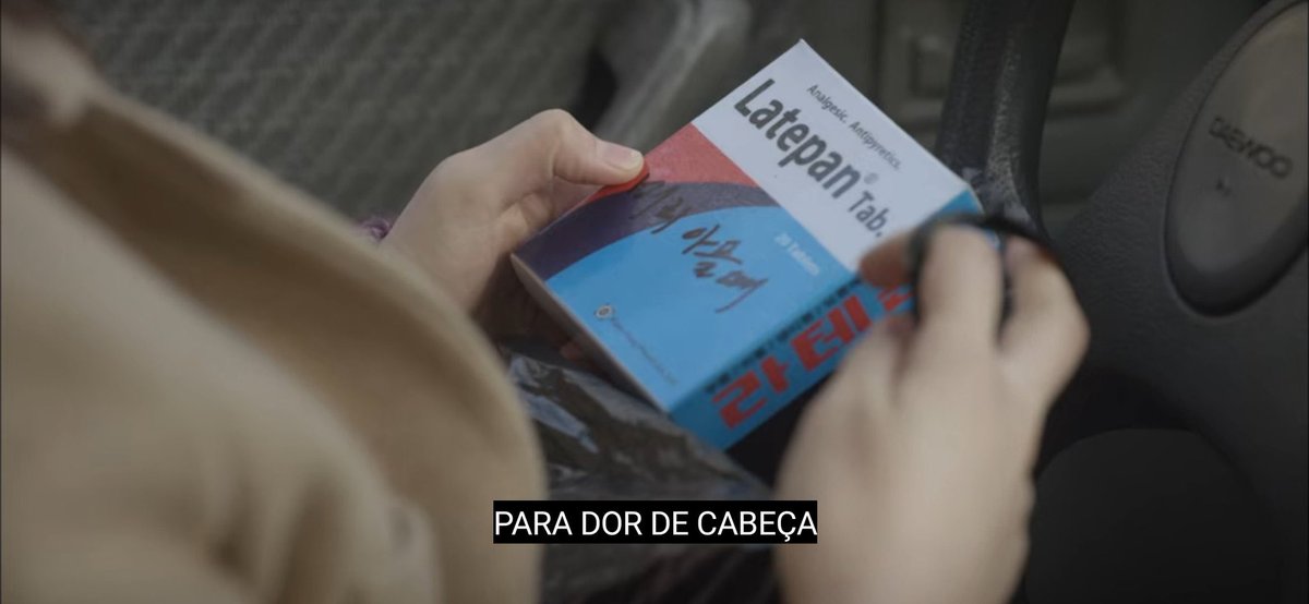 nahmeirab's tweet photo. Minha mãe morrendo de chorar nessa cena aqui 😭😭🤧🤧 o único outro dorama que tinha feito ela chorar foi 2521, sabemos quais são os maiorais assim 

#Reply88 https://t.co/gFdAO9wg0H