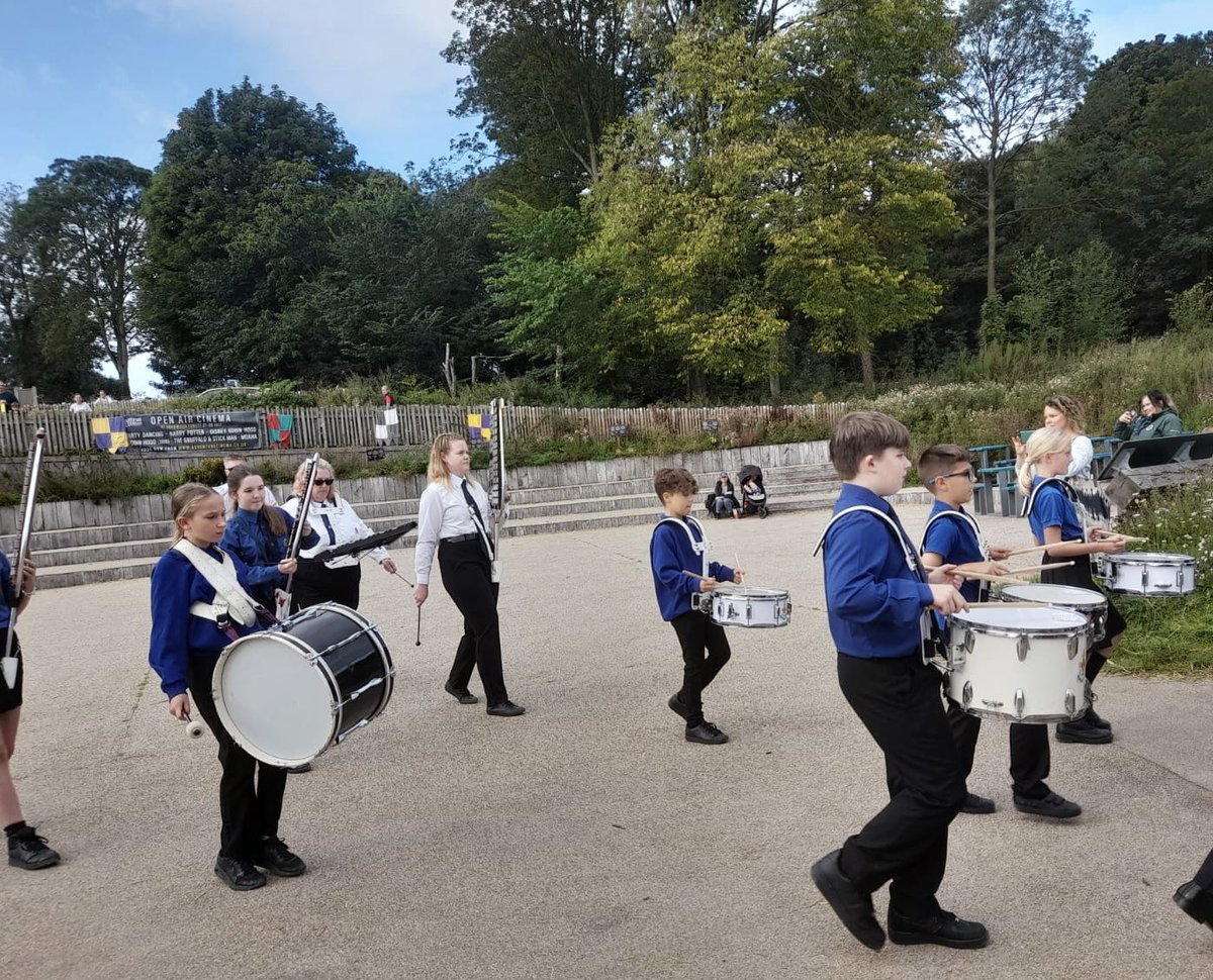 bbinnottingham's tweet photo. Yesterday we had a great day celebrating #NottsDay at Robin Hood Festival.

Our band played as the day opened &amp; then entertained the crowds while they sheltered from the rain. Our stall was busy all day with lots of craft and fun had.

#BoysBrigade
#FaithInYoungPeople

@NottsCC https://t.co/cAJGk23zEU