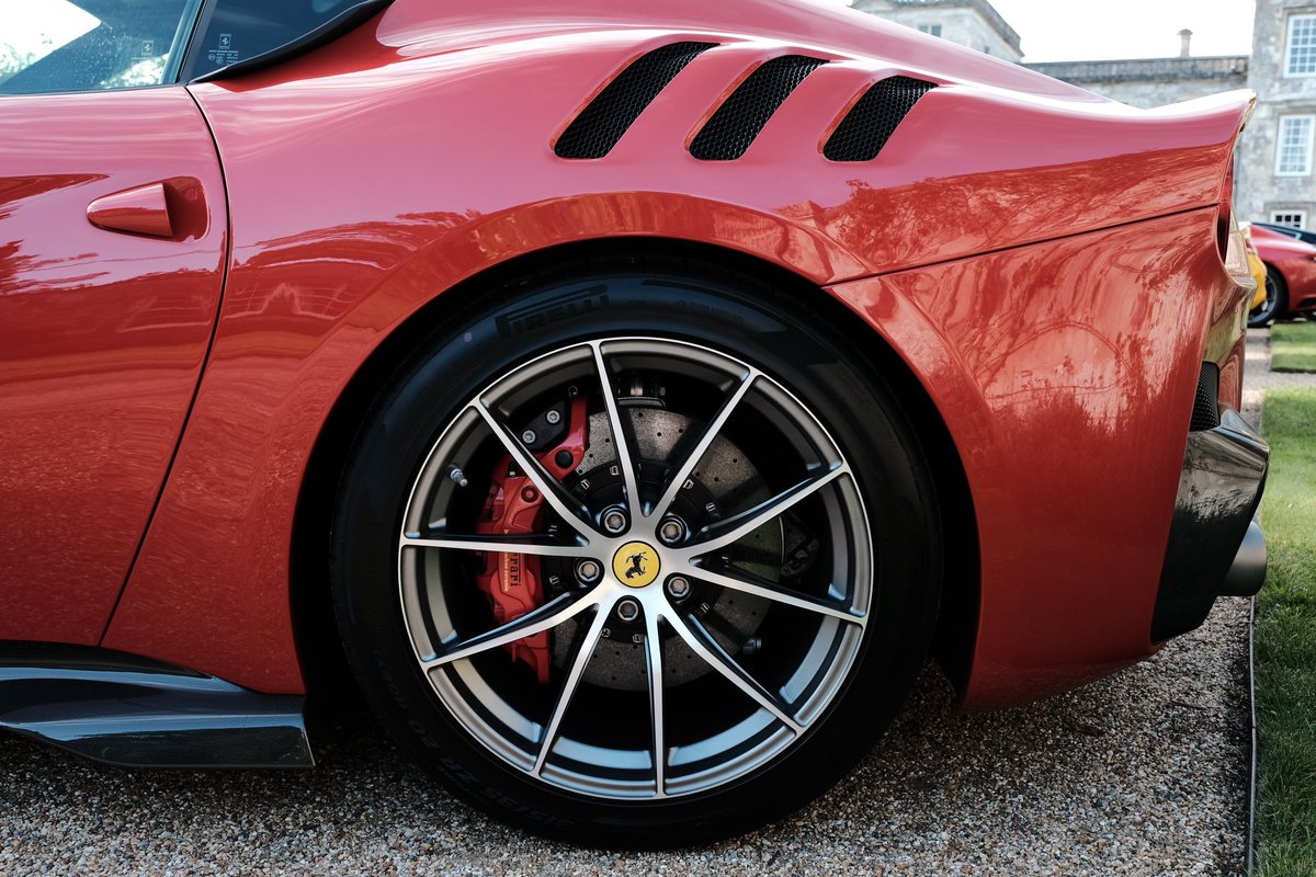 Wilton Wake Up this morning. Excellent event and more importantly raises money for charity 
#starsappeal #wiltonwakeup #performancecars #supercar