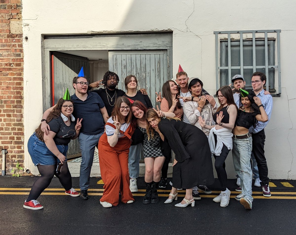 Thank you for arranging the best birthday <a href="/Sydsnap/">Queen of Degeneracy👑</a> 🥹🎂 I have the best pals 💛