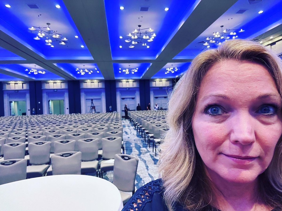NicoleHockley's tweet photo. Getting ready to speak at the 28th International Summit on Violence, Abuse & Trauma. Over 1000 people registered. Amazing mix of practitioners. #IVAT @sandyhook @IVATCenters https://t.co/ZiZa2FIdgK