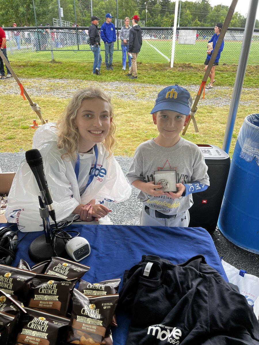 Move1069's tweet photo. As August comes to an end, so does the MOVE 106.9 Summer Cruiser program for 2023 😢☀️ 

I have had so much fun this summer driving around, and connecting with all of you ❤️🎶

Thank you so much for letting me be your cruiser girl this summer😋

Lots of love,
-Rebecca 
#move1069 https://t.co/TypUBwegMW