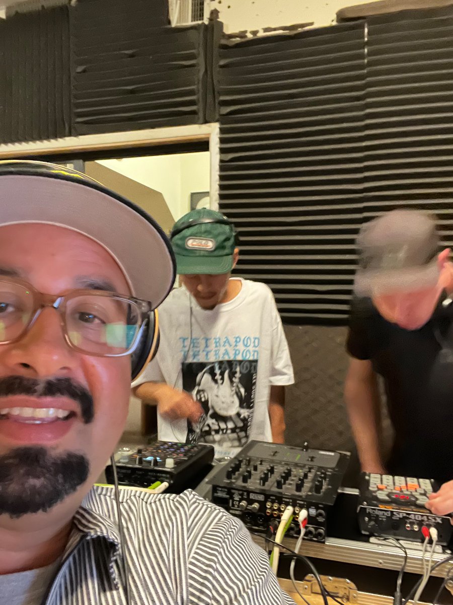 Kay-Beezy Fa Sheezy tweet media