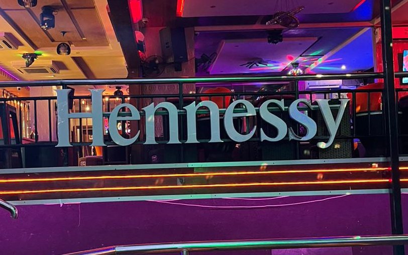 It is never a dull moment with #Hennessyke. Tokelezea.... #HennyOnTheMove