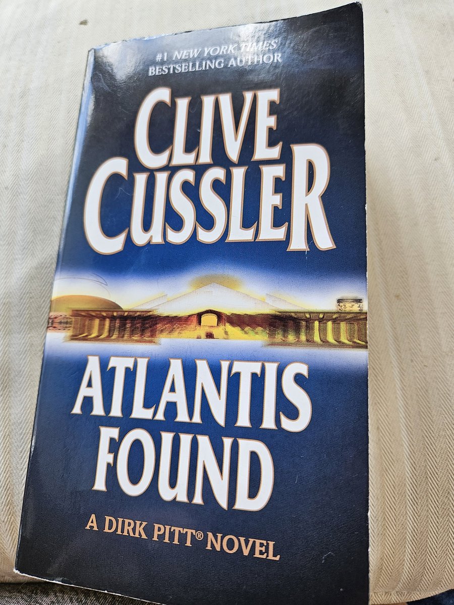 bemm's tweet image. This book is one week old and falling apart.  @PutnamBooks Clive Cusslers Atlantis Found. $9.99