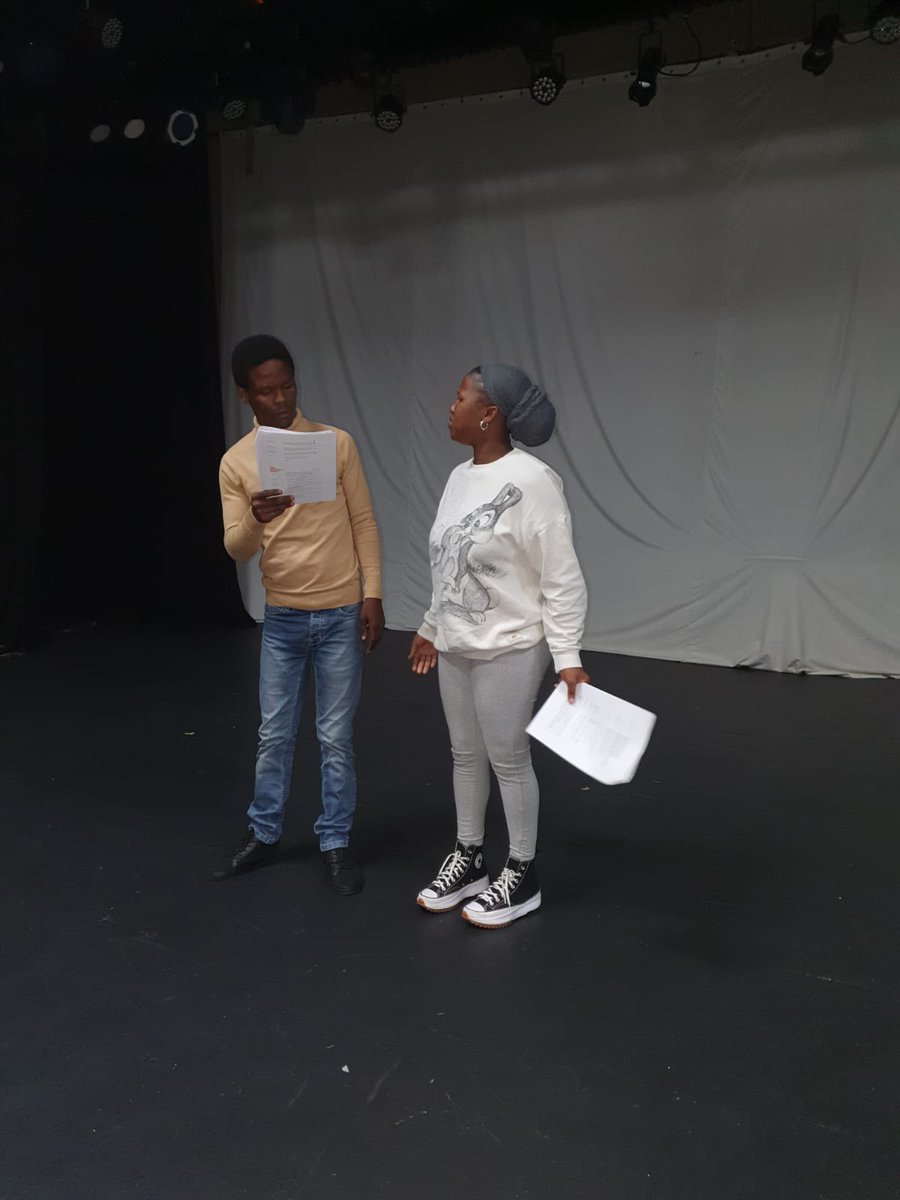 Exciting day ahead! Our enthusiastic Durban Festival Facilitator, Rowin, is all set to welcome a group of talented educators and directors to today's Teacher-Director workshop in Durban. Let's embrace the power of learning and collaboration together!  #SSFSA23