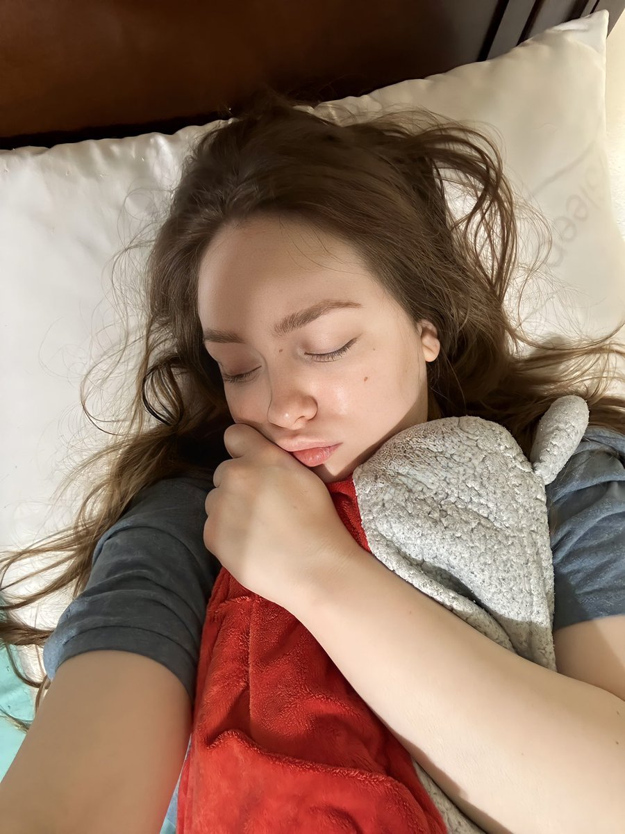 maaaaals's tweet photo. Mini Life update-
I had my thyroid removed because it was doing more harm than good to my body. Hopefully I can start to feel better, but man it’s been a rough couple of years.
I am now recovering at home, in my bed, for a good couple of weeks. https://t.co/VDJqj5lKnk