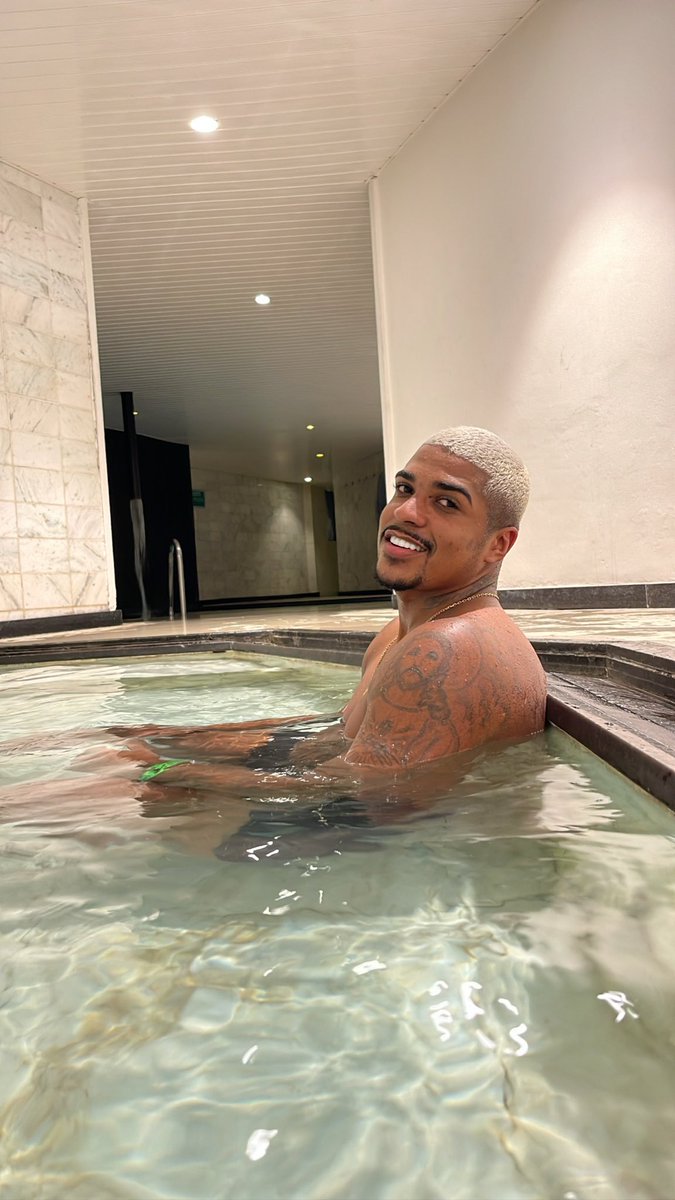 86_aletrem's tweet photo. Aquela relaxada merecida ✨🤍 https://t.co/MySS7Hlwgv