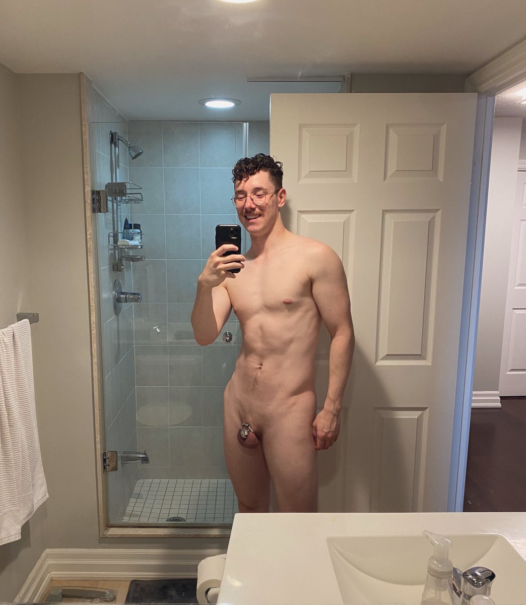 KinkCaged's tweet photo. By this time next year, I want:

- larger balls 
- a smaller clit
- more muscle
- perkier nipples
- a looser gaping hole
- deeper online exposure 
- a non-existent gag reflex

Hold me accountable!
Retweet and help me out ☺️

#torontosub #subtraining 
#torontogay #gaysubtraining https://t.co/U12QX2RTmZ