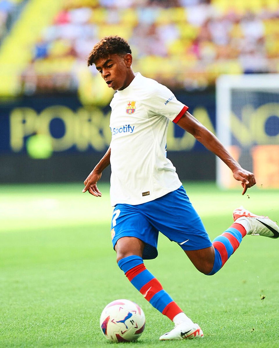 ActuFoot_'s tweet image. Lamine Yamal (16 ans) a été élu 𝗛𝗢𝗠𝗠𝗘 𝗗𝗨 𝗠𝗔𝗧𝗖𝗛 🌟💙❤️