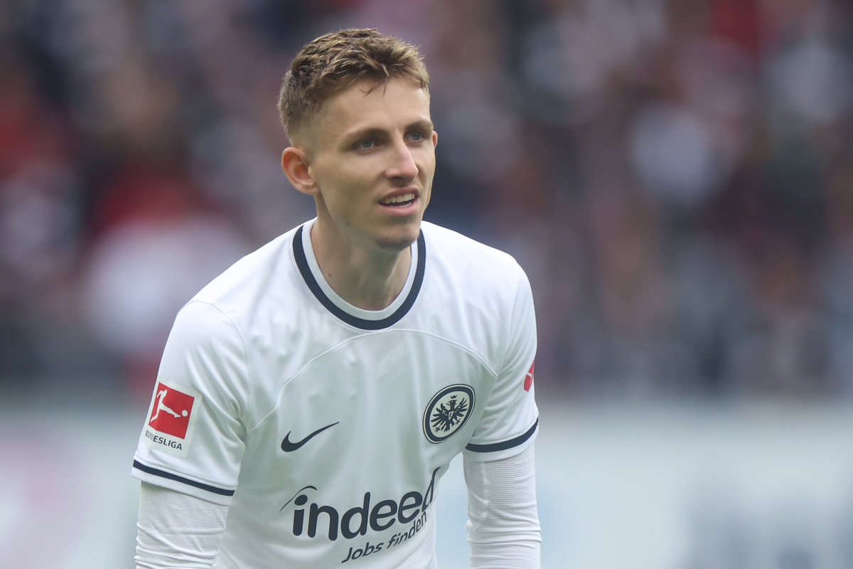 Napoli are closing in on deal to sign Jesper Lindstrøm from Eintracht — as agreement is being finalised 🔵🇩🇰

Eintracht director Markus Krösche: “Yes, something could happen soon for that deal”.