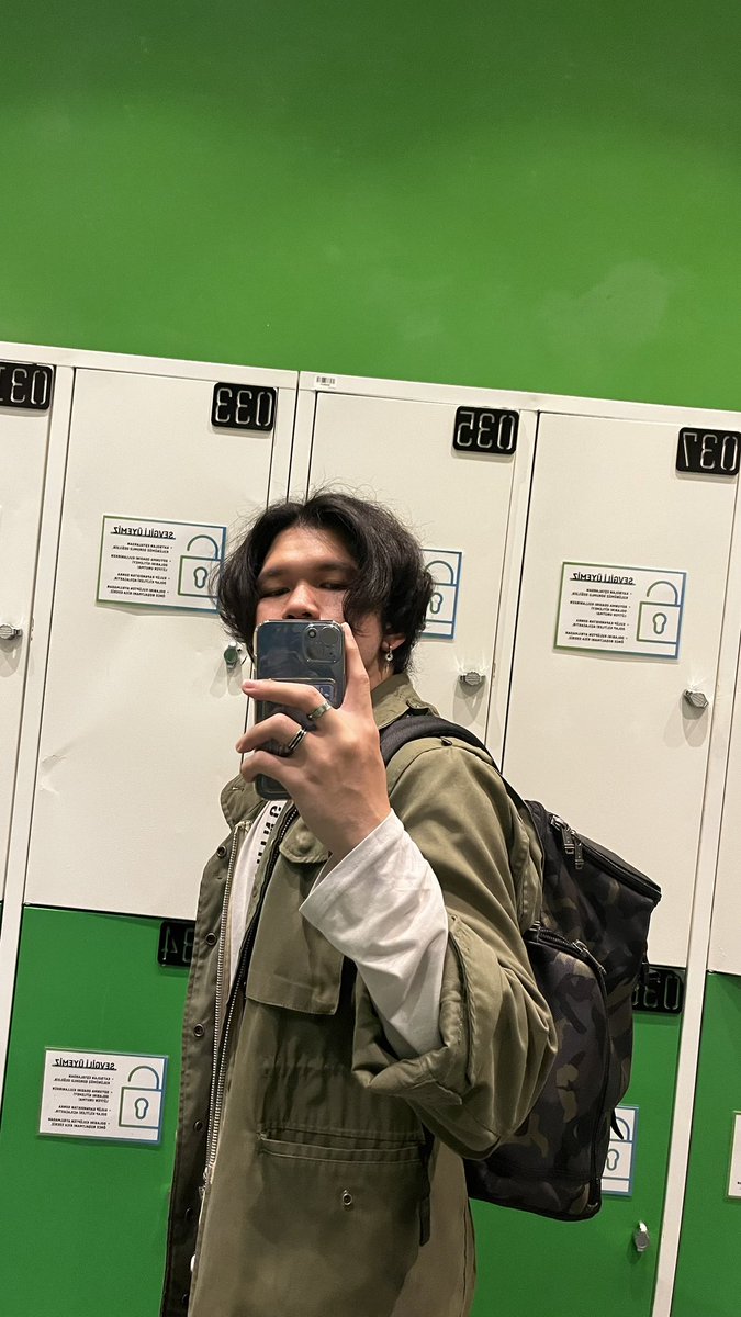 Rajendradhi's tweet photo. POV u have a ghibli maniac bf💚🧝 green hehe✨ https://t.co/KgtFLWf9ed