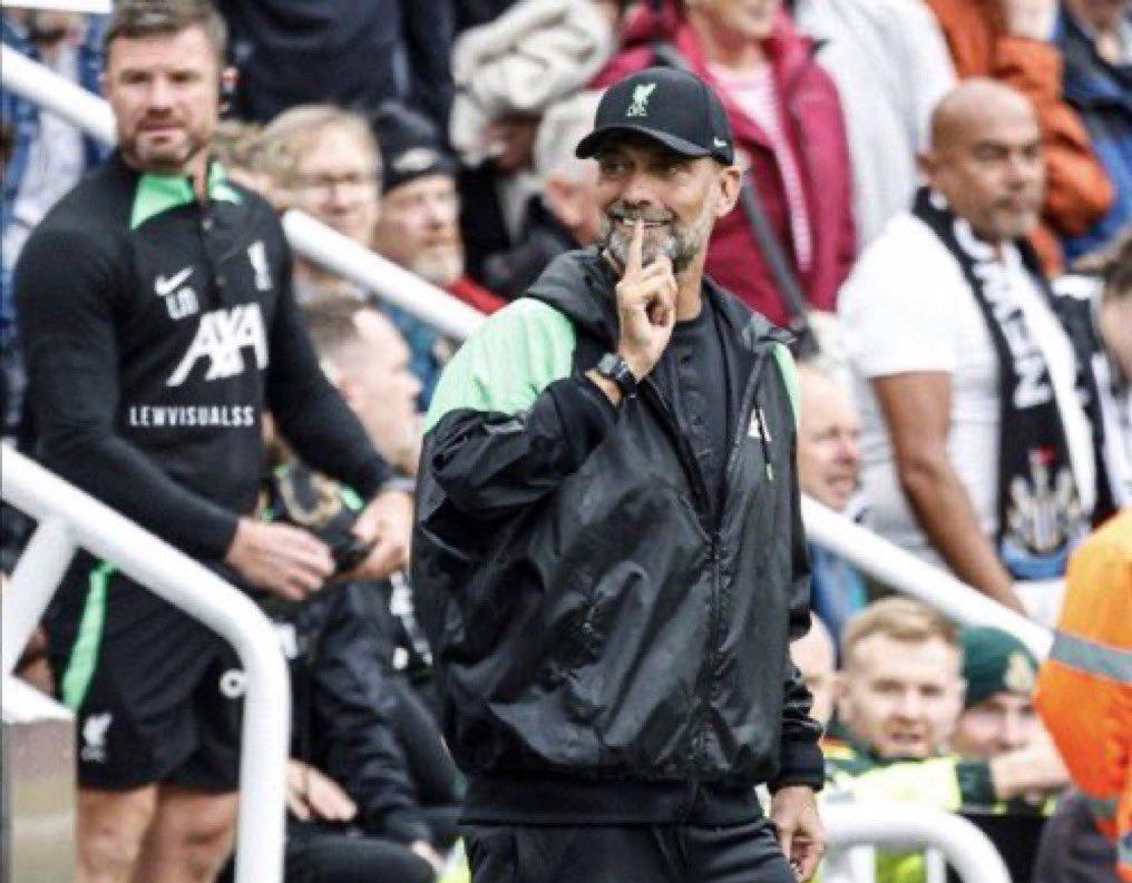 TheAnfieldWrap's tweet image. Hahaha noooo surely not