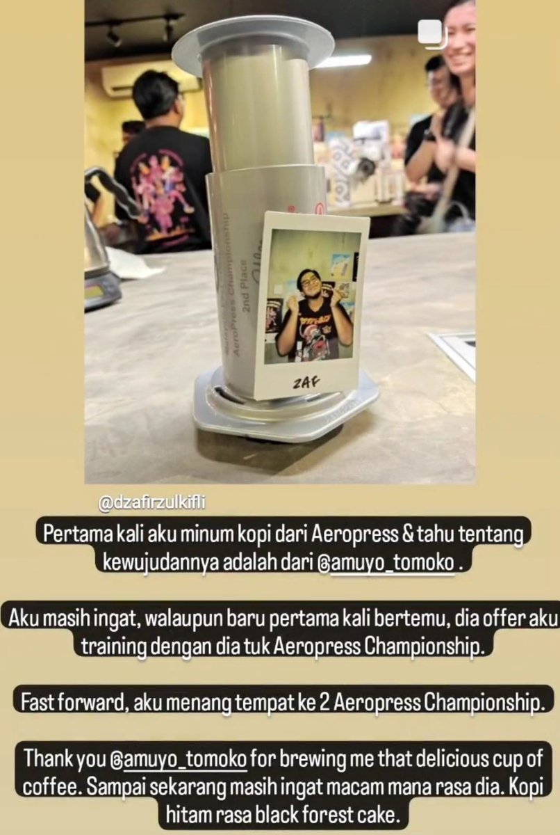 amuyo_tomoko's tweet photo. I'm blessed that I get to inspire the new-gen in coffee industry to explore more in #SpecialtyCoffee

Taniah dan good job kepada Dzar yang telah dapat 1st runner up untuk Malaysia East Coast Region Aeropress Championship 💪🏼

#MAC2023 🏆 https://t.co/WizacAe1Hx